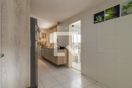 Apartamento à venda com 129m², 3 quartos e 2 vagas Apartamento à venda com 129m², 3 quartos e 2 vagasCozinha