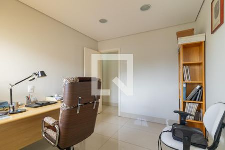 Apartamento à venda com 129m², 3 quartos e 2 vagas Apartamento à venda com 129m², 3 quartos e 2 vagasSuíte 2