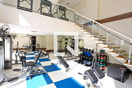 Apartamento à venda com 129m², 3 quartos e 2 vagas Apartamento à venda com 129m², 3 quartos e 2 vagasÁrea comum - Academia
