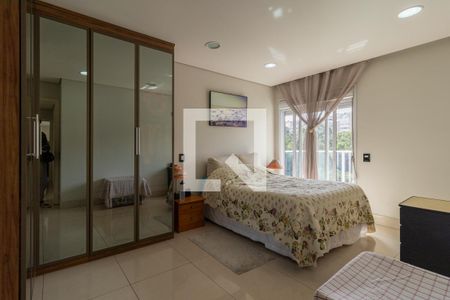 Apartamento à venda com 129m², 3 quartos e 2 vagas Apartamento à venda com 129m², 3 quartos e 2 vagasSuíte