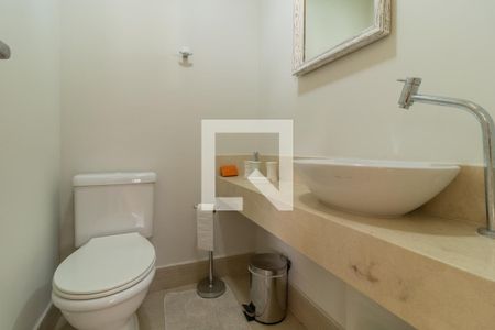 Lavabo de apartamento para alugar com 3 quartos, 129m² em Paraíso do Morumbi, São Paulo