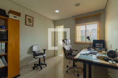 Apartamento à venda com 129m², 3 quartos e 2 vagas Apartamento à venda com 129m², 3 quartos e 2 vagasSuíte 2