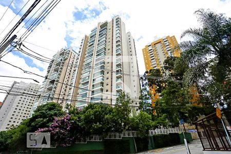 Apartamento à venda com 129m², 3 quartos e 2 vagas Apartamento à venda com 129m², 3 quartos e 2 vagasFachada