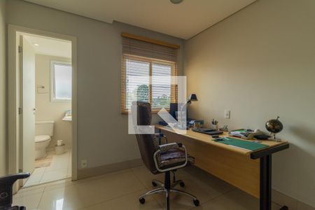 Apartamento à venda com 129m², 3 quartos e 2 vagas Apartamento à venda com 129m², 3 quartos e 2 vagasSuíte 2