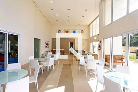 Apartamento à venda com 129m², 3 quartos e 2 vagas Apartamento à venda com 129m², 3 quartos e 2 vagasÁrea comum - Salão de festas