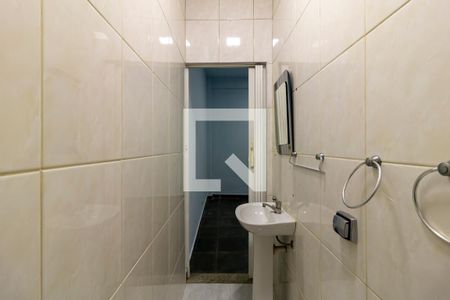 Casa à venda com 400m², 3 quartos e sem vagaBanheiro da Edícula- Casa 1