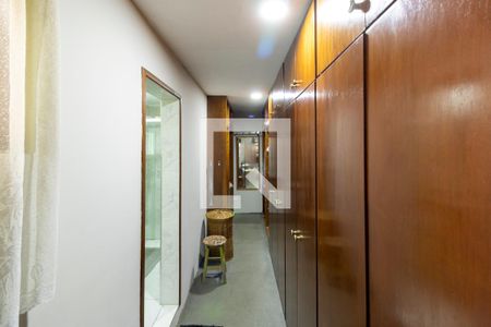 Casa à venda com 400m², 3 quartos e sem vagaCloset da suíte