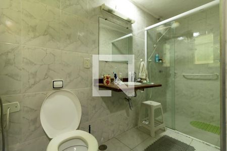 Casa à venda com 400m², 3 quartos e sem vagaBanheiro da Suíte