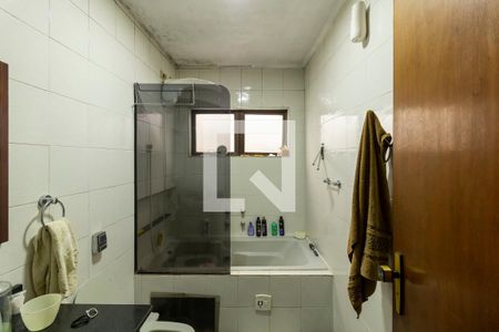 Casa à venda com 400m², 3 quartos e sem vagaBanheiro - Casa 2