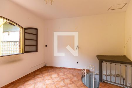 Casa à venda com 240m², 4 quartos e 2 vagas Casa à venda com 240m², 4 quartos e 2 vagasSuite - Edicula