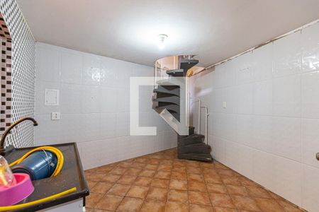 Casa à venda com 240m², 4 quartos e 2 vagas Casa à venda com 240m², 4 quartos e 2 vagasCozinha - Edicula