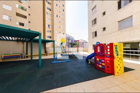 Apartamento para alugar com 130m², 2 quartos e 3 vagasPlayground