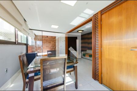 Apartamento para alugar com 130m², 2 quartos e 3 vagasSala 2