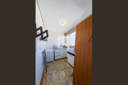 Apartamento para alugar com 130m², 2 quartos e 3 vagasÁrea de serviço