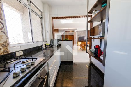 Apartamento para alugar com 130m², 2 quartos e 3 vagasCozinha