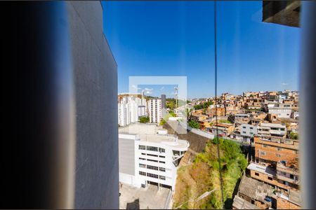 Apartamento para alugar com 130m², 2 quartos e 3 vagasVista