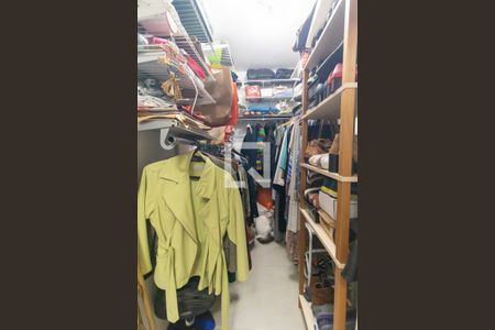 Apartamento à venda com 89m², 2 quartos e 1 vaga Apartamento à venda com 89m², 2 quartos e 1 vagaQuarto de Serviço