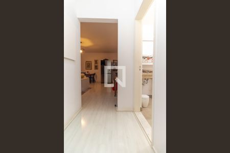 Apartamento à venda com 89m², 2 quartos e 1 vaga Apartamento à venda com 89m², 2 quartos e 1 vagaCorredor