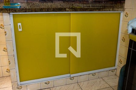 Apartamento à venda com 100m², 2 quartos e sem vagaCozinha