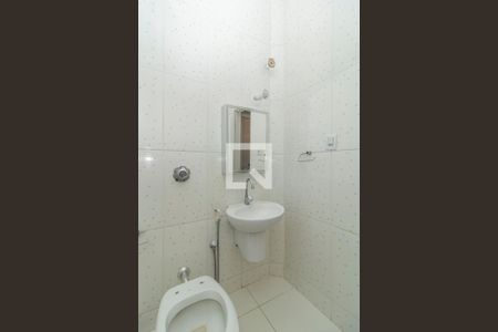 Apartamento para alugar com 60m², 2 quartos e 1 vaga Apartamento para alugar com 60m², 2 quartos e 1 vagaBanheiro