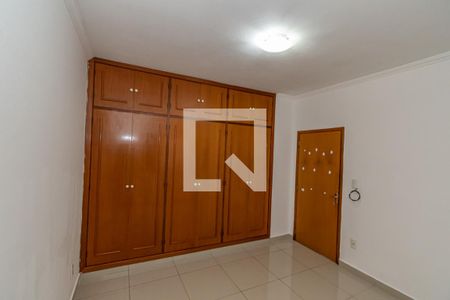 Casa à venda com 235m², 2 quartos e 2 vagasQuarto 