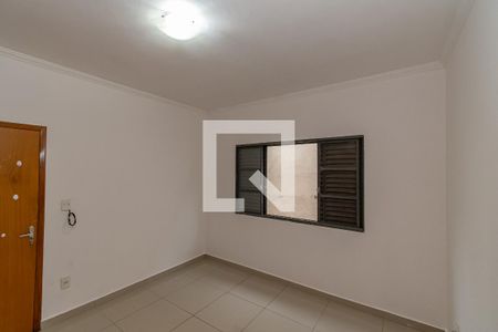 Casa à venda com 235m², 2 quartos e 2 vagasQuarto 