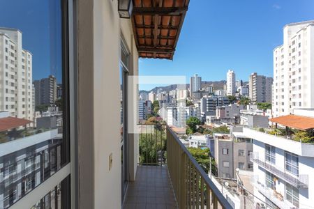 Varanda dos Quartos 1 e 2 de apartamento para alugar com 3 quartos, 94m² em Santo Antônio, Belo Horizonte