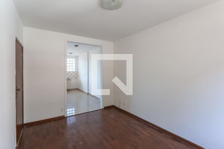 Sala de apartamento para alugar com 3 quartos, 94m² em Santo Antônio, Belo Horizonte