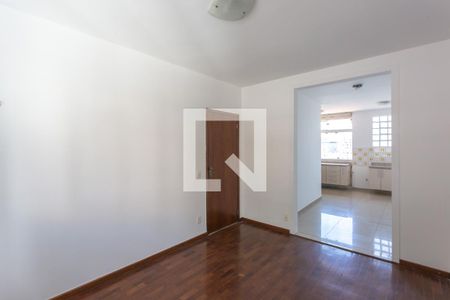 Sala de apartamento para alugar com 3 quartos, 94m² em Santo Antônio, Belo Horizonte