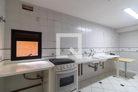 Apartamento para alugar com 147m², 2 quartos e 2 vagasCozinha