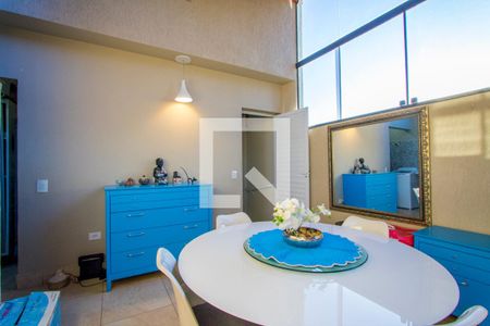 Apartamento à venda com 91m², 2 quartos e 1 vaga Apartamento à venda com 91m², 2 quartos e 1 vagaCobertura