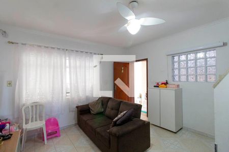 Sala de casa à venda com 3 quartos, 116m² em Vila Dalila, São Paulo
