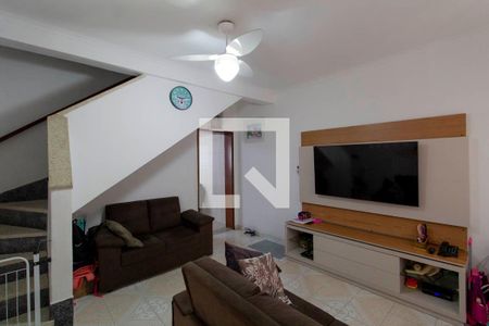 Sala de casa à venda com 3 quartos, 116m² em Vila Dalila, São Paulo