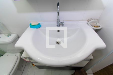 Casa para alugar com 315m², 3 quartos e 6 vagas Casa para alugar com 315m², 3 quartos e 6 vagasBanheiro da Suíte 2