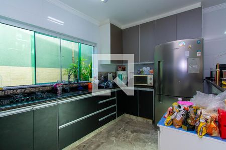 Casa para alugar com 315m², 3 quartos e 6 vagas Casa para alugar com 315m², 3 quartos e 6 vagasCozinha