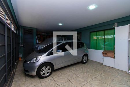 Casa para alugar com 315m², 3 quartos e 6 vagas Casa para alugar com 315m², 3 quartos e 6 vagasGaragem