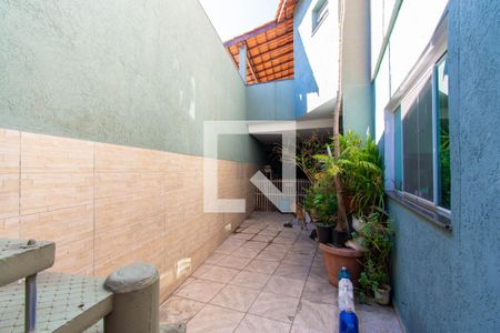 Casa para alugar com 315m², 3 quartos e 6 vagas Casa para alugar com 315m², 3 quartos e 6 vagasQuintal