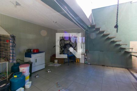 Casa para alugar com 315m², 3 quartos e 6 vagas Casa para alugar com 315m², 3 quartos e 6 vagasÁrea de Serviço e Quintal