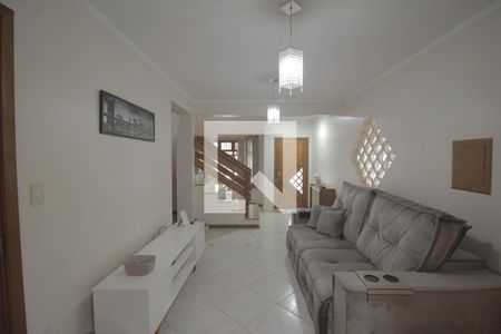 Sala de TV de casa à venda com 3 quartos, 250m² em São José, Canoas