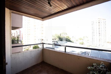 Apartamento para alugar com 70m², 3 quartos e 1 vagaSacada
