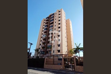 Apartamento para alugar com 70m², 3 quartos e 1 vagaFachada do bloco