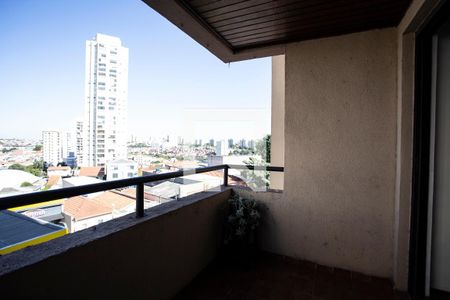 Apartamento para alugar com 70m², 3 quartos e 1 vagaSacada
