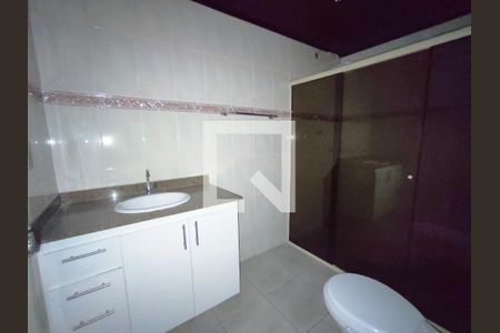 Casa à venda com 450m², 2 quartos e 3 vagasBanheiro