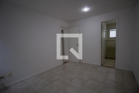 Suíte de apartamento para alugar com 2 quartos, 140m² em Recreio dos Bandeirantes, Rio de Janeiro