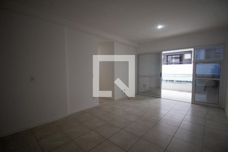 Sala de apartamento para alugar com 2 quartos, 140m² em Recreio dos Bandeirantes, Rio de Janeiro