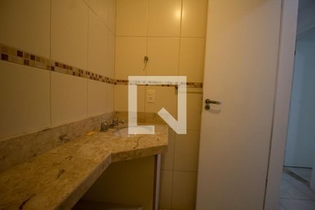 Apartamento à venda com 140m², 2 quartos e 2 vagasBanheiro Social