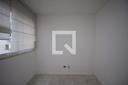 Apartamento à venda com 140m², 2 quartos e 2 vagasQuarto 2