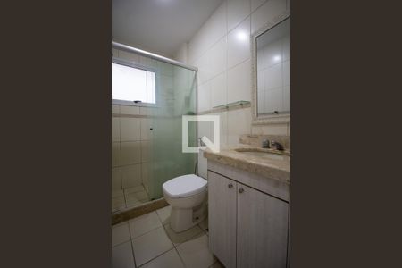 Apartamento à venda com 140m², 2 quartos e 2 vagasBanheiro da Suíte