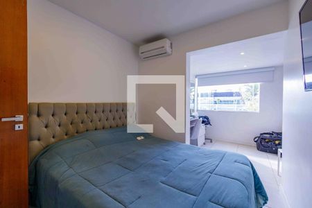 Apartamento à venda com 205m², 3 quartos e 3 vagas Apartamento à venda com 205m², 3 quartos e 3 vagasCobertura Quarto