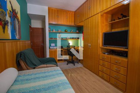 Apartamento à venda com 140m², 3 quartos e 2 vagasQuarto 2